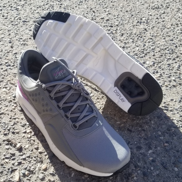 New Men Nike Air Max Zero 10.5 - Picture 2 of 4